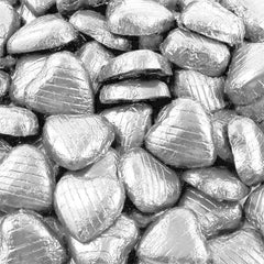 Milk Chocolate Silver Hearts – Foil Wrapped Party Sweets | Wedding, Valentine & Gift Treats