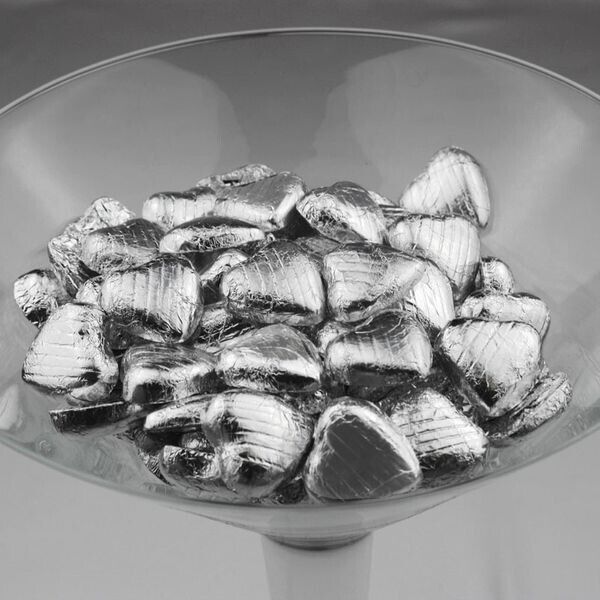 FOIL WRAPPED MILK CHOCOLATE HEARTS CELEBRATION WEDDING PARTY TABLE FAVOURS SWEET