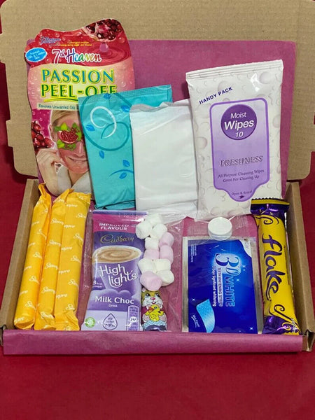 PERSONALISED PERIOD SURVIVAL BOX PRETTY SANITARY GIFT BOX KIT FOR GIRLS