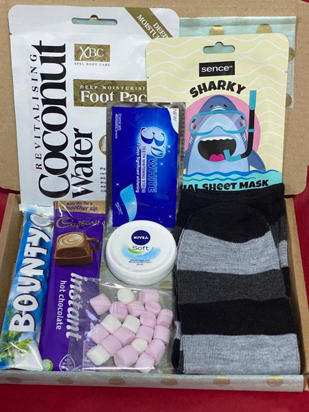 Men’s Pamper Hamper Gift Box - Birthday Gifts For Him - Fathers Day - Gift For Boyfriend, Husband, Friend, Father, Granddad, Grandpa